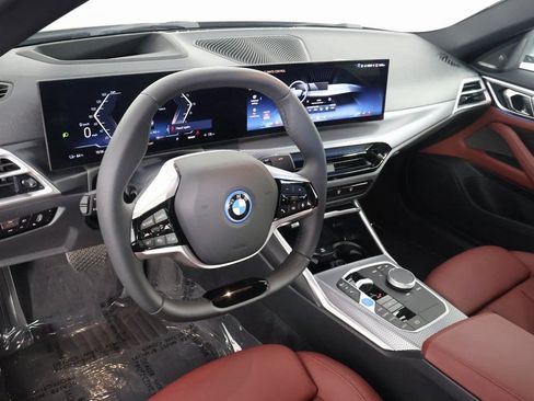 Used 2025 BMW i4 xDrive40i w/ Premium Package AWD/4WD image 7