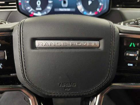 Used 2025 Land Rover Range Rover Sport SE AWD/4WD image 25