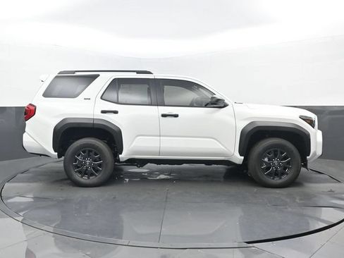 New 2026 Toyota 4Runner SR5 RWD image 2