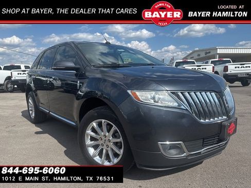 Used 2013 Lincoln MKX FWD image 1