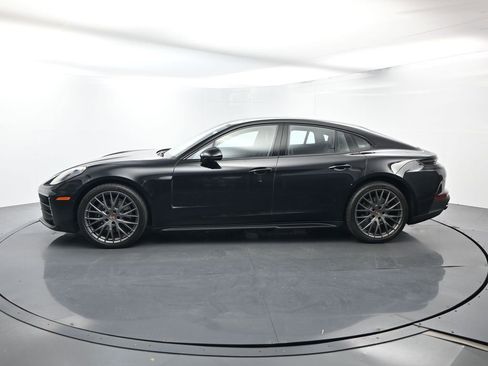 Certified 2026 Porsche Panamera RWD image 2