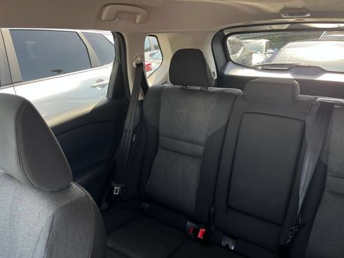 Used 2025 Nissan Rogue SV AWD/4WD image 41