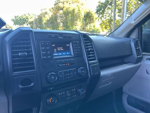 Used 2017 Ford F150 XL w/ Equipment Group 101A Mid image 11