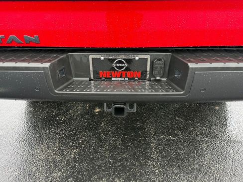 Used 2024 Nissan Titan PRO-4X w/ Off Road Protection Package image 34