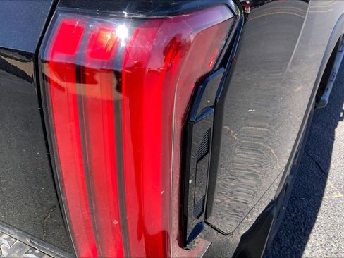 New 2026 Toyota Tundra Limited AWD/4WD image 14