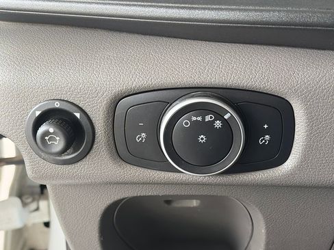 Used 2020 Ford Transit 250 148 High Roof Extended RWD image 21