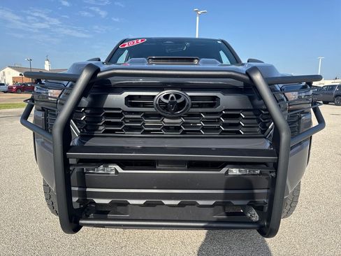 Used 2024 Toyota Tacoma TRD Sport AWD/4WD image 9