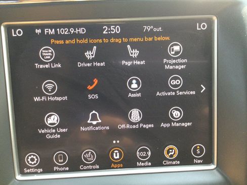 Used 2018 Jeep Grand Cherokee Altitude AWD/4WD image 34