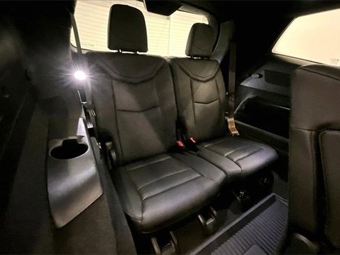 Used 2024 Cadillac XT6 Sport w/ Technology Package image 29