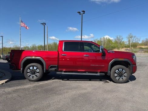 Used 2024 GMC Sierra 2500 Denali w/ Denali Reserve Package AWD/4WD image 6