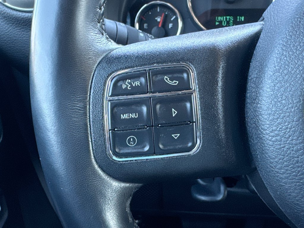Used 2017 Jeep Wrangler Unlimited Sahara w/ Connectivity Group AWD/4WD image 21