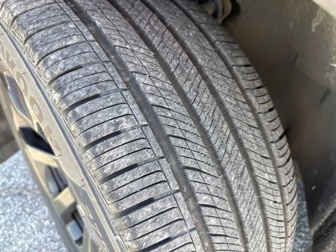 Used 2021 Ford Explorer ST w/ Equipment Group 401A AWD/4WD image 6