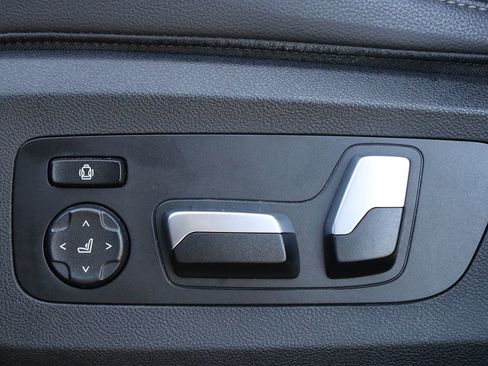 Used 2020 BMW X5 xDrive40i w/ Convenience Package image 37