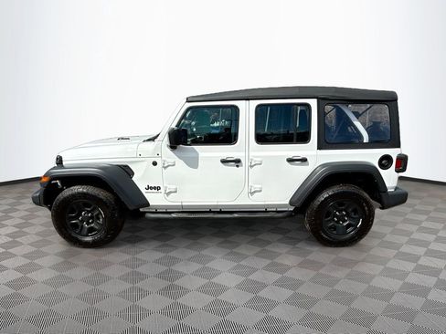Used 2023 Jeep Wrangler Unlimited Sport AWD/4WD image 9