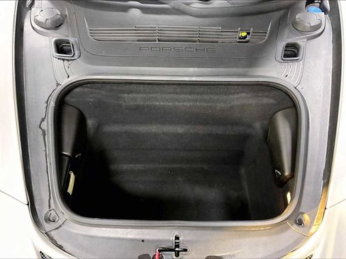 Used 2019 Porsche 911 GT3 RS image 38