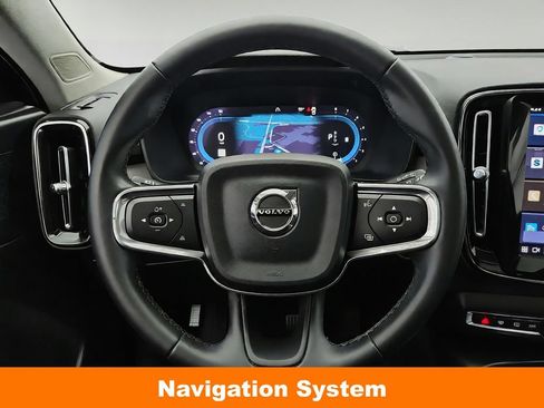 Used 2024 Volvo XC40 B5 Plus AWD/4WD image 14