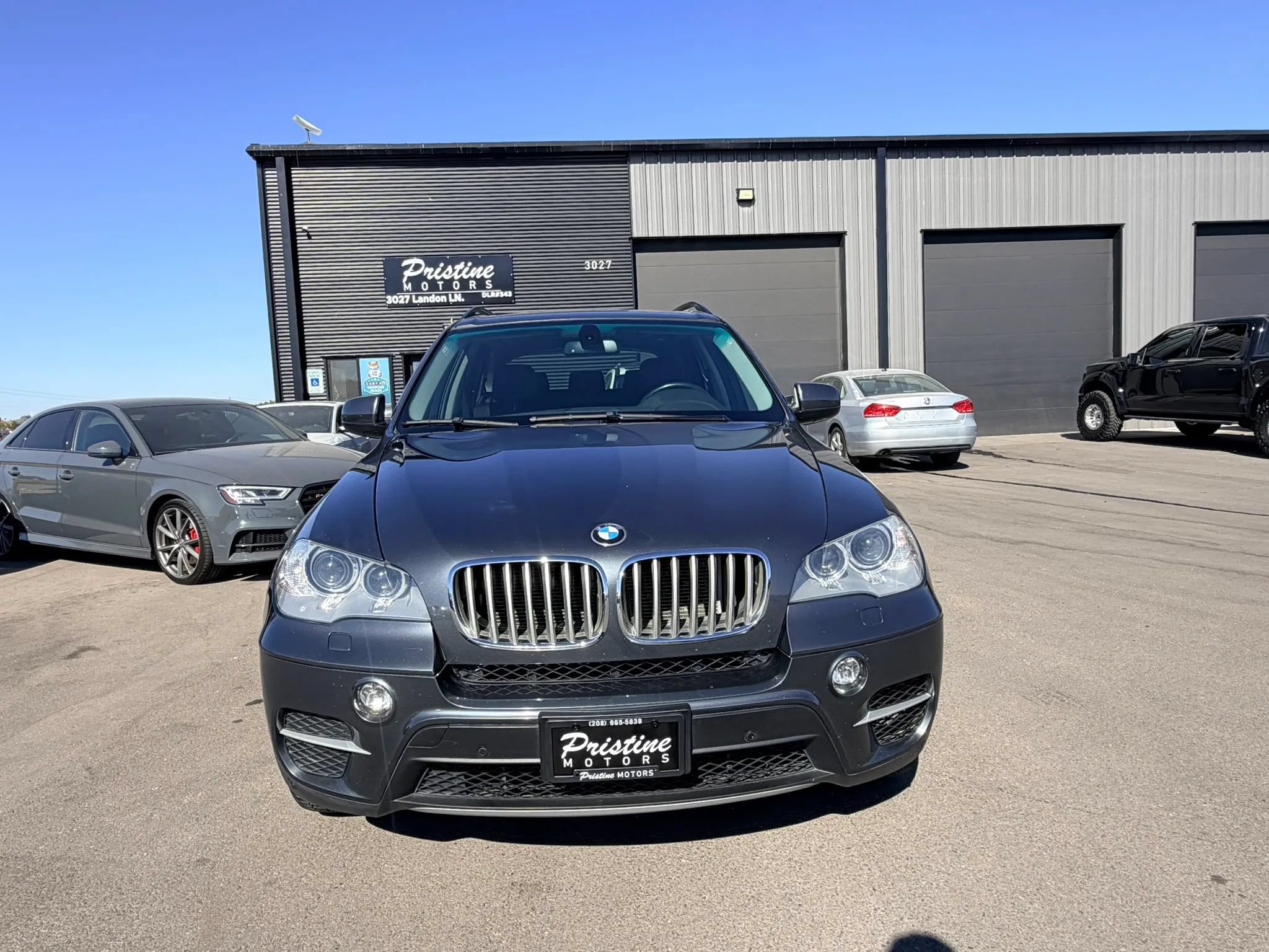 Used 2011 BMW X5 xDrive35d AWD/4WD image 2