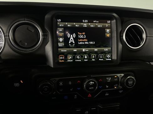 Used 2023 Jeep Wrangler Unlimited Sahara w/ Cold Weather Group image 18