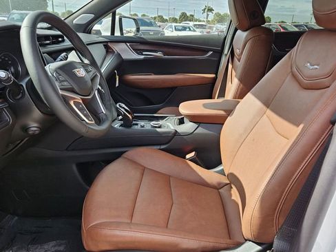 New 2025 Cadillac XT5 Premium Luxury w/ Technology Package image 19