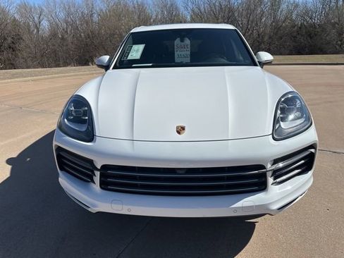 Used 2020 Porsche Cayenne Base image 8