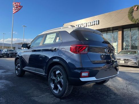 New 2026 Hyundai Venue SEL image 5