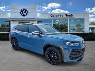 New 2026 Volkswagen Tiguan SE R-Line video 1