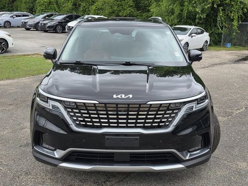 Used 2022 Kia Carnival SX Prestige FWD image 3