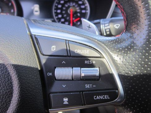 Used 2019 Genesis G70 3.3T Dynamic image 39