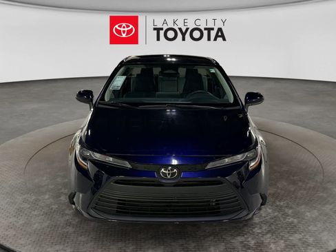 Used 2023 Toyota Corolla LE FWD image 14