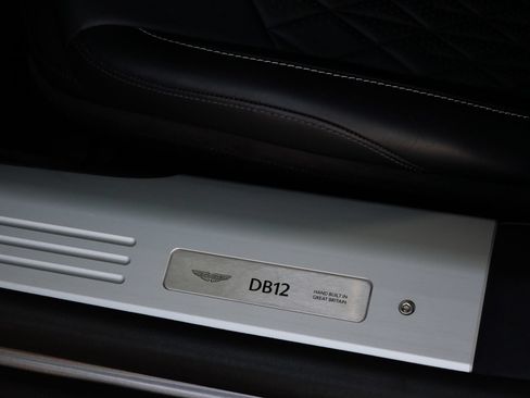 Used 2024 Aston Martin DB12 Coupe RWD image 15