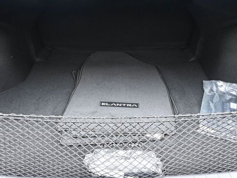 Certified 2025 Hyundai Elantra Sport image 22