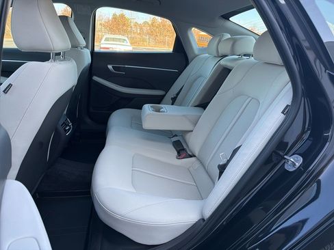 Used 2025 Hyundai Sonata SEL image 23
