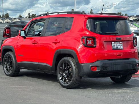 Used 2021 Jeep Cherokee Latitude Plus image 6