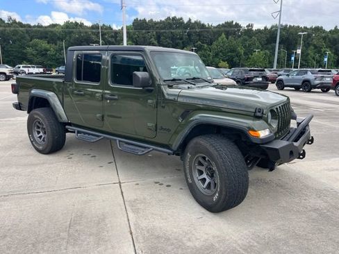 Used 2022 Jeep Gladiator Sport AWD/4WD image 10