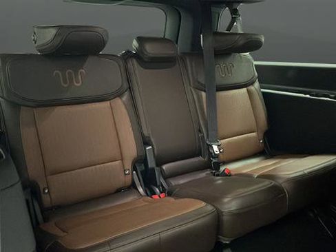 Used 2025 Ford Expedition Max King Ranch AWD/4WD image 26