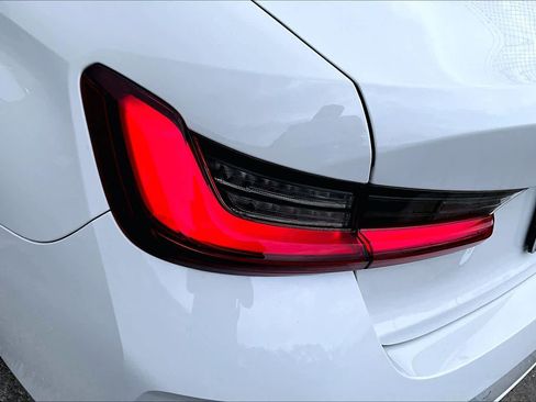 Used 2023 BMW 330i Sedan w/ Driving Assistance Package image 28