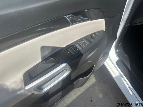 Used 2014 Chevrolet Captiva Sport LTZ image 14