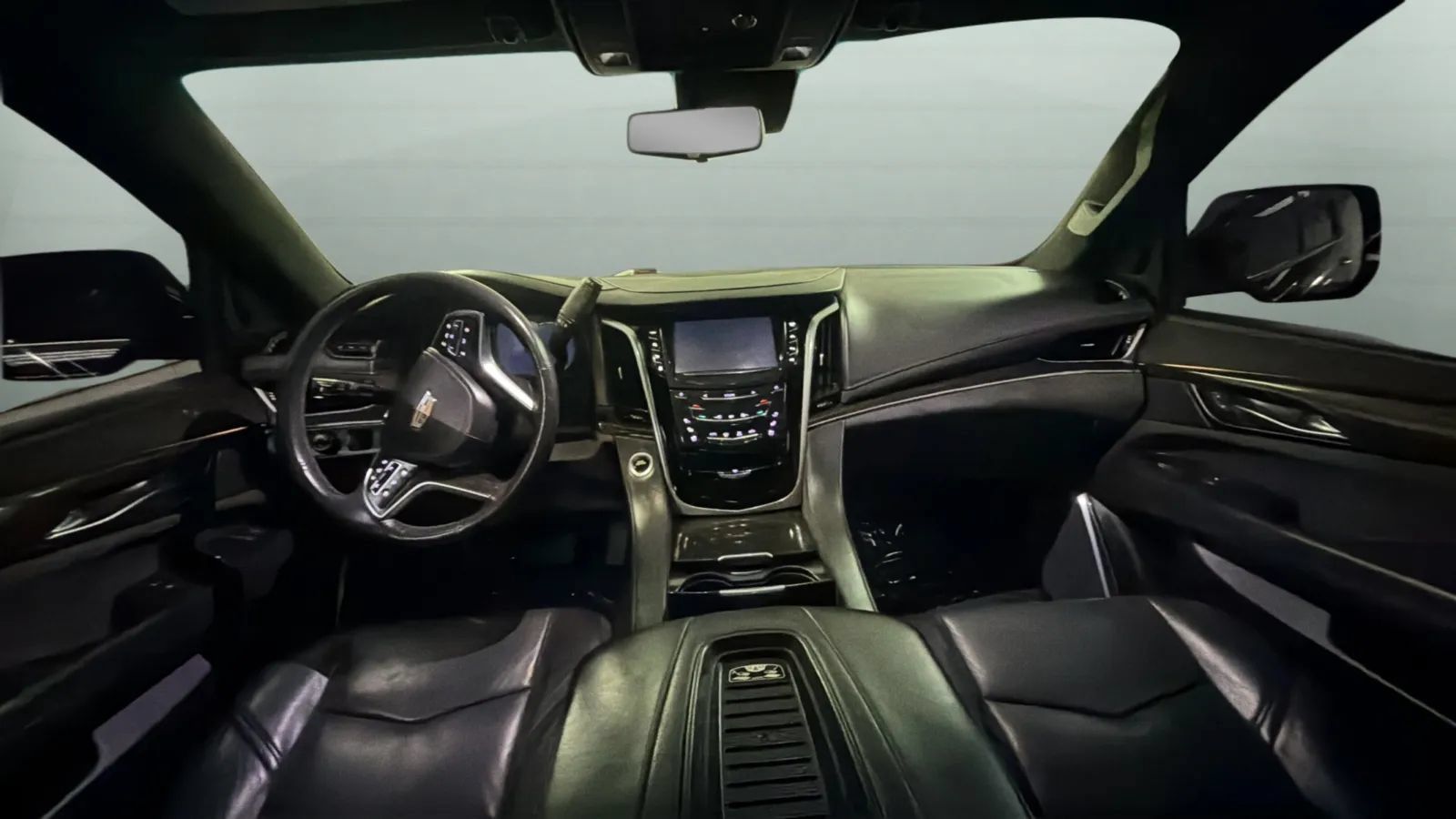 Used 2019 Cadillac Escalade Platinum RWD image 9