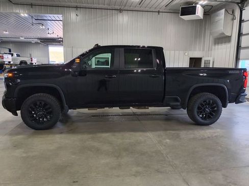 Used 2025 Chevrolet Silverado 3500 LT w/ Trail Boss Package AWD/4WD image 5