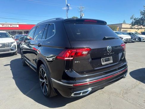Used 2022 Volkswagen Tiguan SEL R-Line AWD/4WD image 7