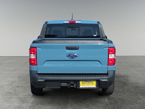 Used 2022 Ford Maverick Lariat w/ Lariat Luxury Package image 4