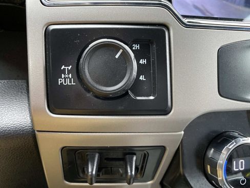 Used 2022 Ford F250 Lariat w/ Lariat Value Package image 18