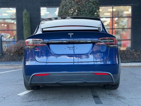 Used 2022 Tesla Model X image 14
