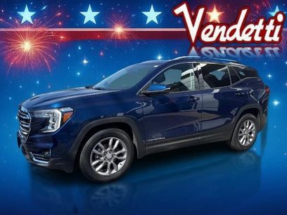 Used 2022 GMC Terrain SLT w/ Infotainment Package II