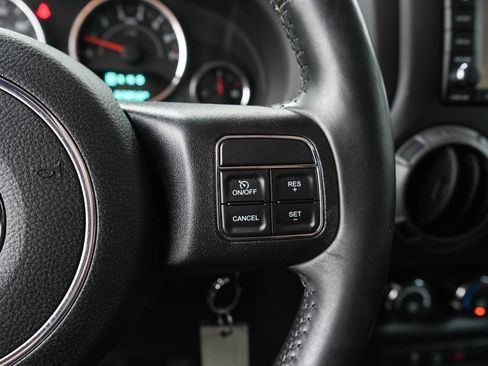 Used 2015 Jeep Wrangler Unlimited Sport w/ Quick Order Package 24S AWD/4WD image 24