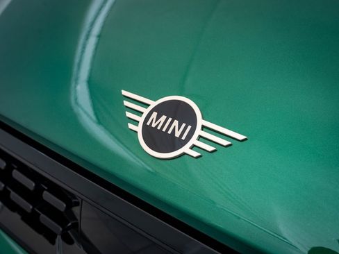 Certified 2025 MINI Cooper S image 3