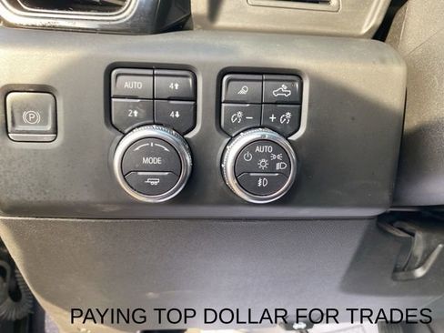 Used 2024 GMC Sierra 2500 AT4 w/ AT4 Preferred Package image 12