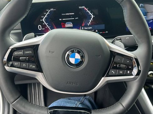 Used 2025 BMW 330i xDrive Sedan AWD/4WD image 12