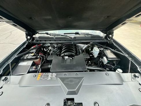 Used 2018 Chevrolet Silverado 1500 LT w/ All Star Edition AWD/4WD image 18