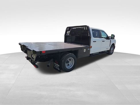 New 2024 Ford F350 XL w/ XL Chrome Package image 9